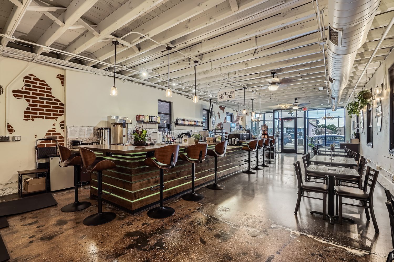 Commercial Cafe Bar Build