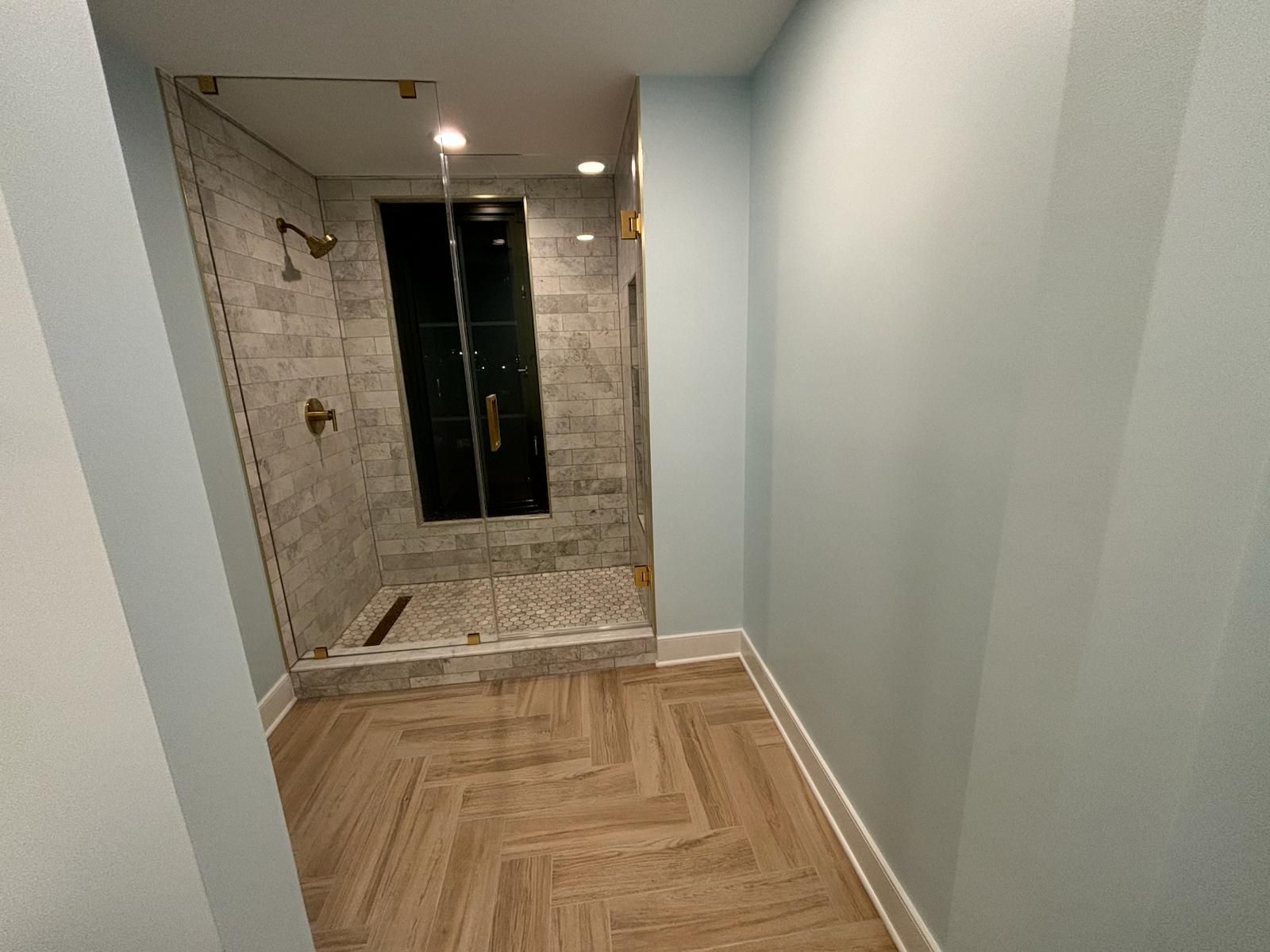 Bathroom — photo 2